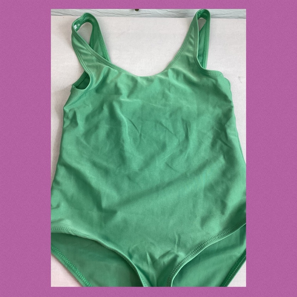 Little girls one piece green swimsuit. 10